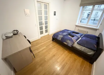 Fantastic-Inn Warszawa - Kozia فنادق في 