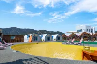 Sea Port Resort - Beach