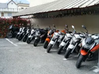 Hôtel Mont-Brison - parking