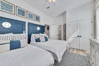 Pool, 100 Steps To Private Beach Access, Patio, Tannin 2BR Cottage, Dog Friendly - บังกะโล