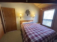 Northwoods Retreat in Eagle River - 3 Bedrooms and 2 Bathrooms - Full Kitchen