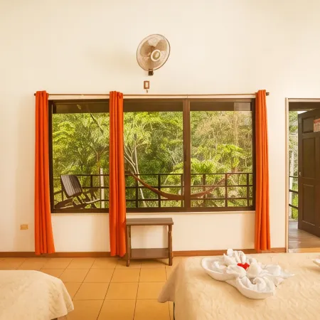 La Laguna del Lagarto Eco-Lodge