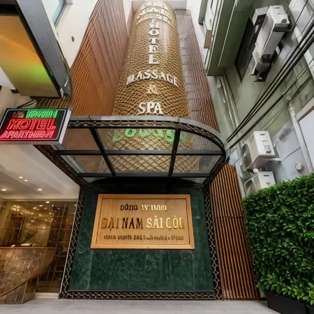 Dai Nam Sai Gon Hotel Отели рядом с достопримечательностью «Манна»