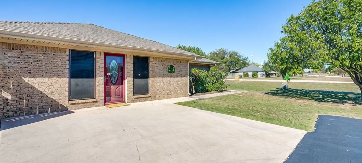 Clover House, Pool, Game Room Hotels in Wise County
