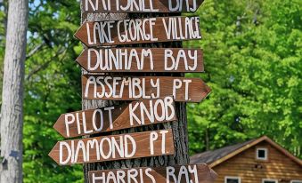 Walk to Beach - Pet friendly Cabin w/ Workspace