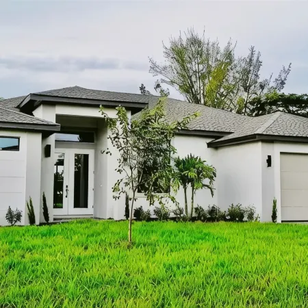 Luxury New Modern Home 2024.