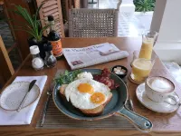 Avani+ Luang Prabang Hotel - servizio colazione