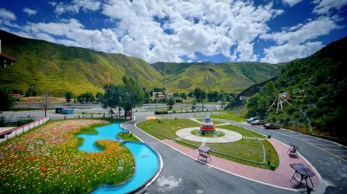 Muya Yuren Zhenji Homestay