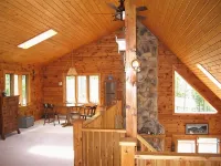 Drooly Bear Cabin: Your Raystown Lake Getaway! - 3-Star