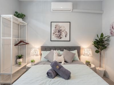 Central Station Room – Walk to CBD, Shops & Cafés