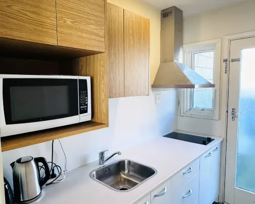 Merivale Court Large Studio-Unit 2 Hotels near Saint Albans
