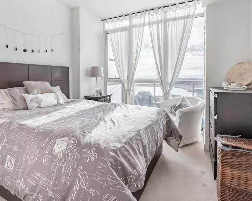 Water Views on The Lake 24/7 Serviced Hotel Hotels near BMO Field