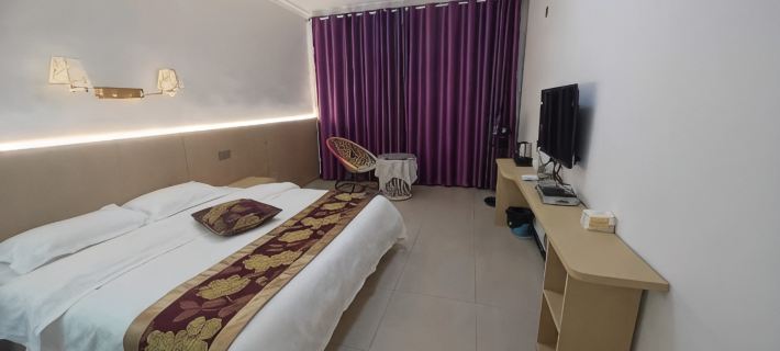 Mufeng Homestay (Luding Moxi Ancient Town) Hotel di Luding