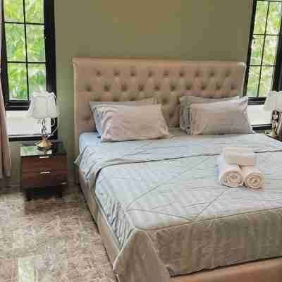 JM Pool Villa Rooms