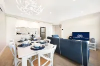 The Hamptons Apartments St Kilda