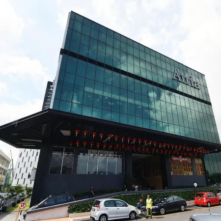 Atria Sofo Suites - Petaling Jaya Отели рядом с достопримечательностью «Торговый центр Evolve Concept Mall»