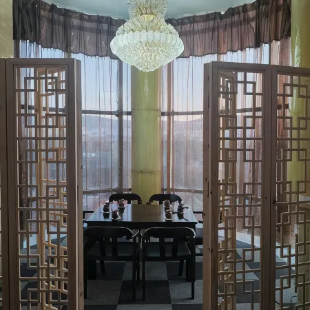 Haiyan Hotel