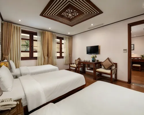 Hanoi Nostalgia Hotel & Spa Hotels near Pho Co