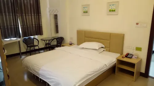 Yibin Business Hotel (Hengxian Jasmine Avenue Branch)
