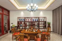 Sheqi Dongming Inn