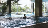 La Terrace Resort - С бассейном