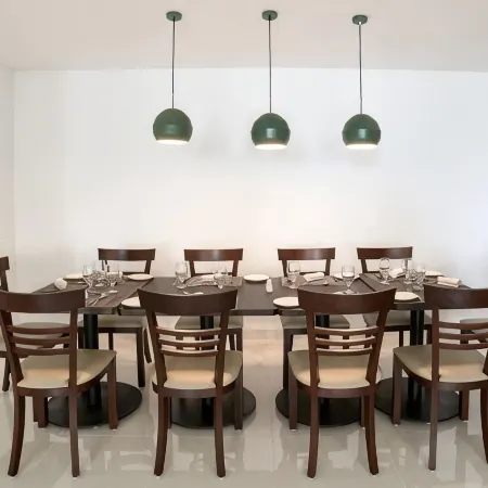 Avari Xpress Gulberg