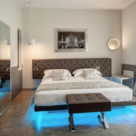 Montenapoleone Suites