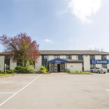 TRAVELODGE BRIDGEND PENCOED