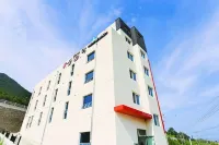 Flora Hostelpension Hotels in 