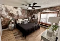 Lakefront Home+Hot Tub with all of the ingredients for a perfect family getaway!