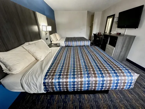 Red Carpet Inn Orchard Park - Motels