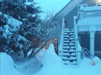 Stowe Village Home- Main Street at it's best! - Jacuzzi