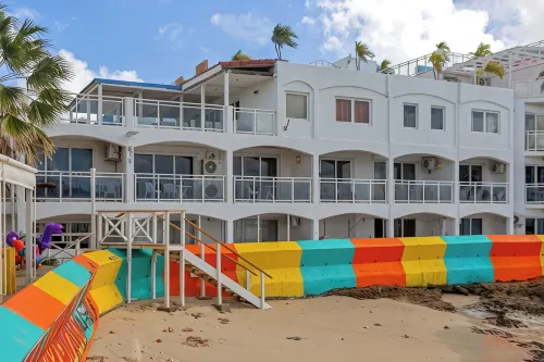 Ocean View Studio in Maho, Beach Access