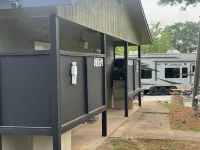 RT62 Motor Resort 70's Cabin w/Jacuzzi - Hytter