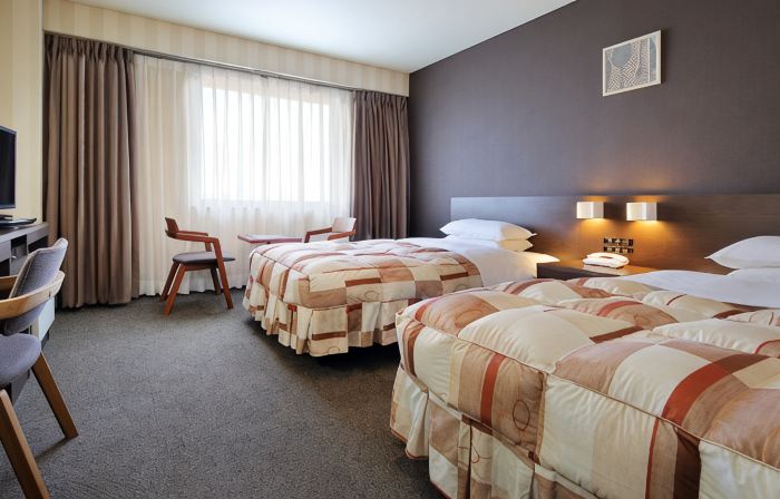 Bridal & Hotel Raffine
