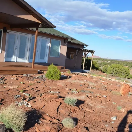 4-bedroom house in tranquil Torrey with WiFi, AC. Enjoy a peaceful getaway!