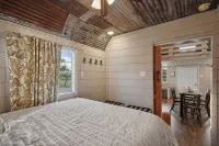 Charming Cabin in the Country, 25 mins from Waco, Texas