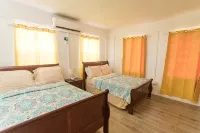 Breathtaking Seafront,  5 bdrm Guesthouse in Jimmit. Perfect for groups. - Wifi