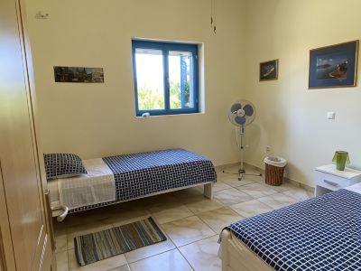 Mikros Pyrgos: All-season Getaway, Private Pool, Fabulous Sea & Mountain Views