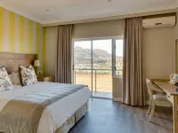 Protea Hotel Stellenbosch and Conference Centre - balcony