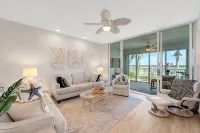 Waterfront 2BR 2BA  Pool - 10 min walk to Beach