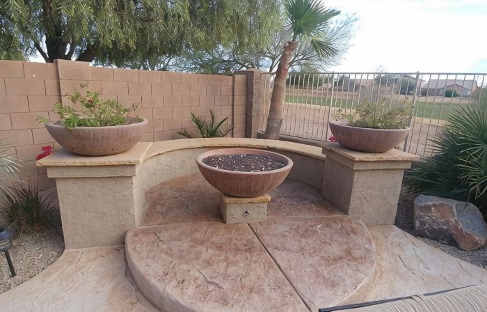 Luxurious 3000sq Ft 4 Bdr House with Private Salt Pool and Hot Tub