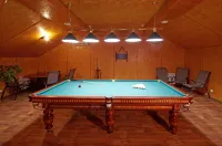 Uyut Mini-Hotel - parking