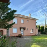 Spacious villa in theAude close to the sea, mountains, history and vineyards!