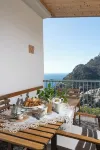 Stunning home with private parking included and views of Positano