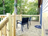 Tiny House - 6 miles from Averett University and 5.4 miles from Caesars Virginia
