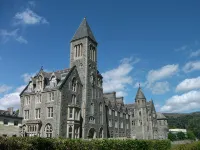 Best views of Loch Ness - Historic Abbey - Short-break and Last Minute Discounts - Wifi