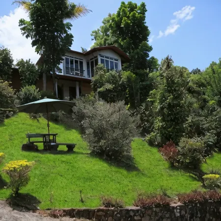 Breez Holiday Home