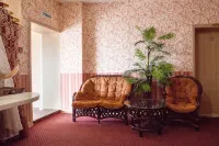 Tri Bogatyirya Butik-Hotel