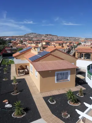 ECO Villa Nazaret with Solar Energy - Kolam Renang Peribadi